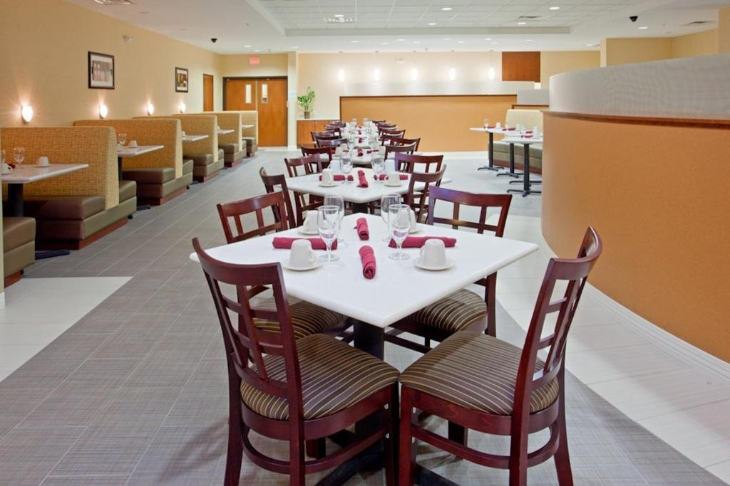Holiday Inn Austin North By Ihg Round Rock Ngoại thất bức ảnh